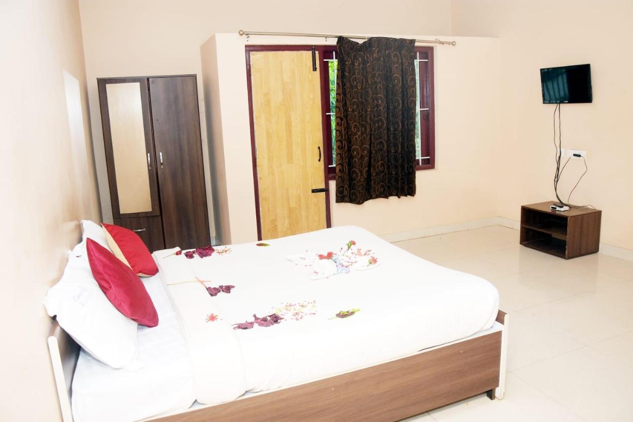 Grass Dew Hotel Yercaud Luaran gambar